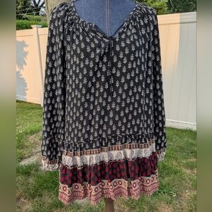 Beachlunchlounge Women's Size XL Black Medallion Long Sleeve Ruffle Tunic Top